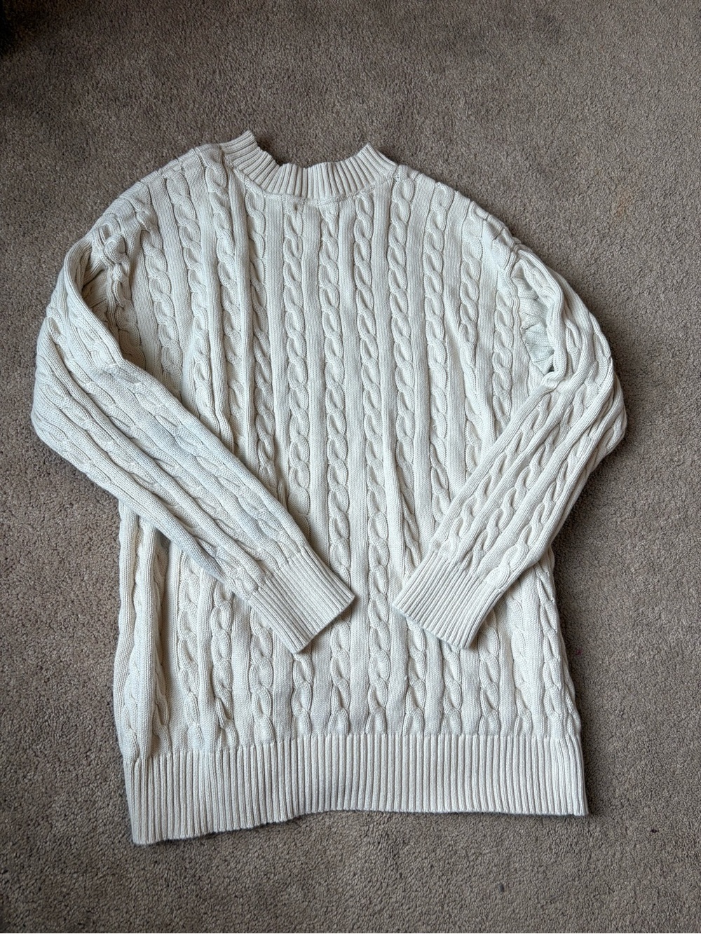 GAP Cream Cable-Knit Sweater
